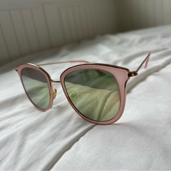 VINTAGE PINK SUNGLASSES/ FASHION GLASSES - Picture 6 of 6